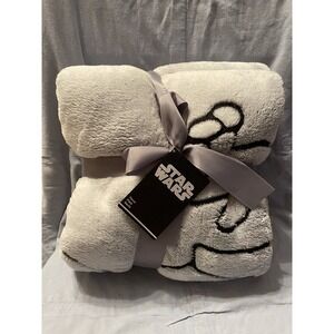 NEW Disney Galaxy's Edge Star Wars Han Solo in Carbonite Fleece Blanket Throw